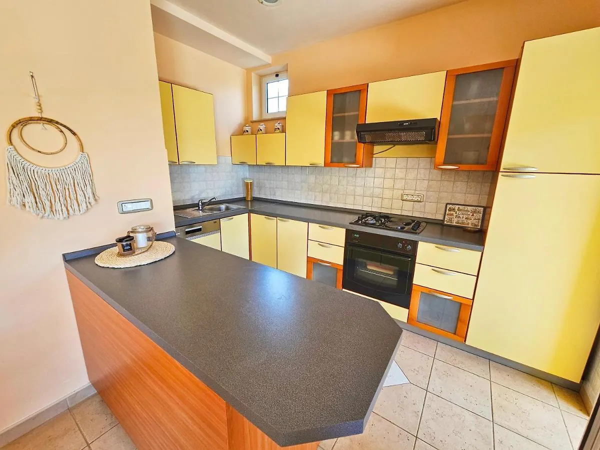 Holiday Sun House Villa Vir