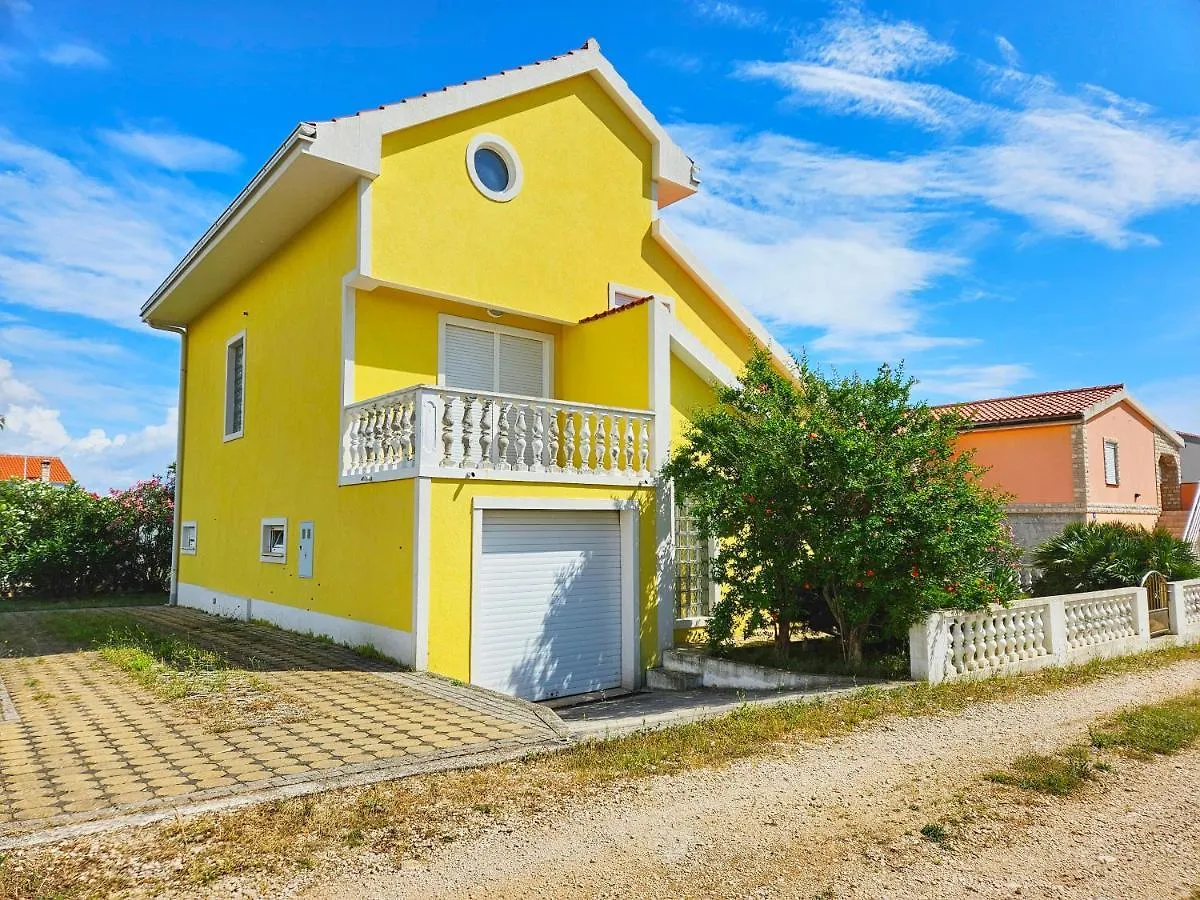 Holiday Sun House Vila Vir