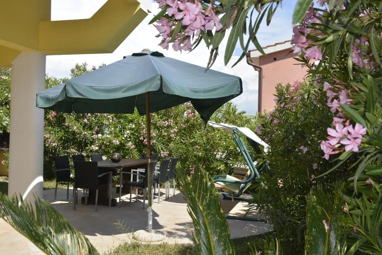 Holiday Sun House Villa Vir 0*,  Croatia